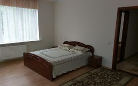 Sviatoshyn Aparthotel